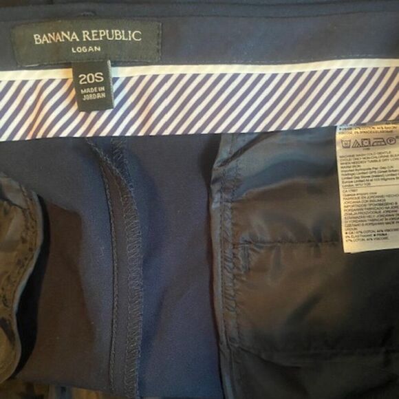 Banana Republic Navy Blue Logan trousers, size 20S - Picture 3 of 3